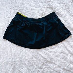 Nike Micro Mini Skort - Stretchy Hot Girl Skort Skirt - Sporty Style - Large 14